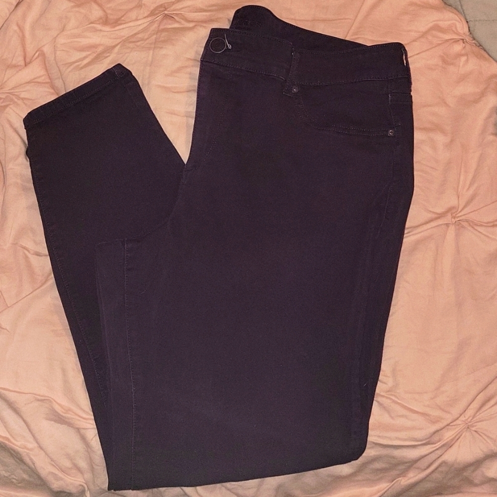 Maurices deep purple skinny pants size 22R